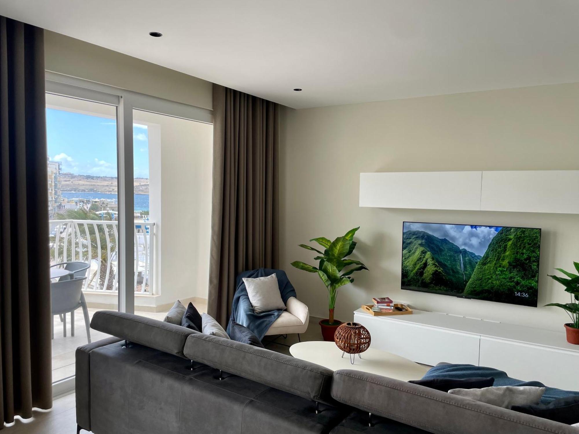 Bugibba Square Seafront Lux Apartments By Holi 圣保罗湾城 外观 照片